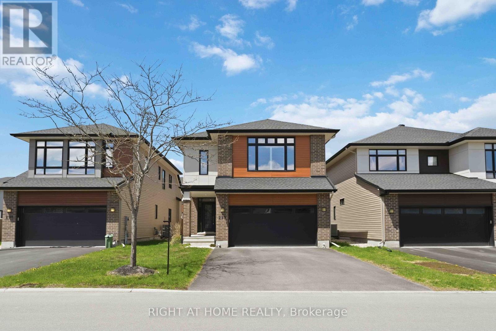 289 MOUNT NEBO WAY, Ottawa, Ontario