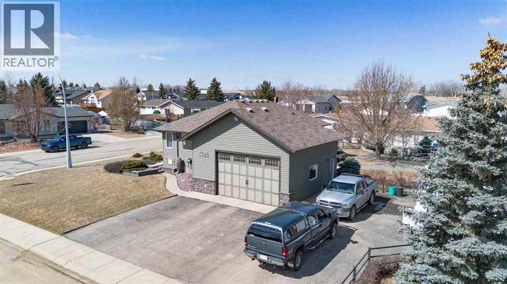 5404 49a Avenue, Alix, Alberta  T0C 0B0 - Photo 2 - A2301574