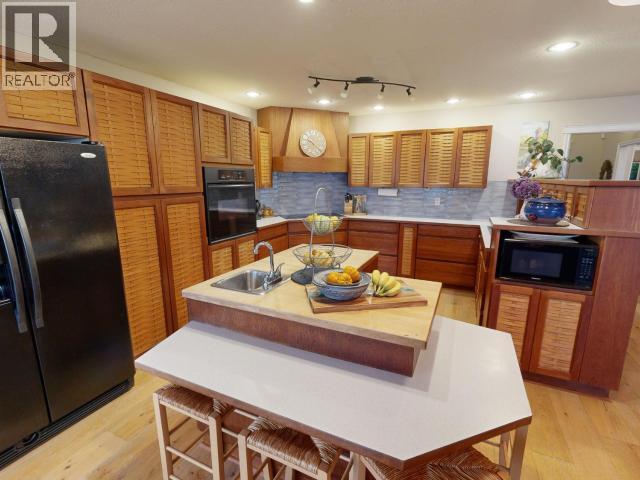 8745 Patricia Road, Powell River, British Columbia   - Photo 22 - 19450