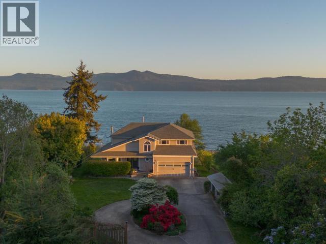 8745 Patricia Road, Powell River, British Columbia   - Photo 71 - 19450