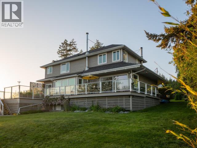 8745 Patricia Road, Powell River, British Columbia   - Photo 92 - 19450