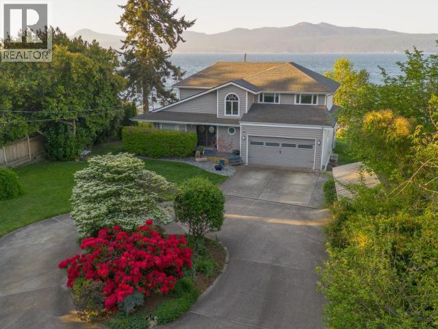 8745 Patricia Road, Powell River, British Columbia   - Photo 66 - 19450