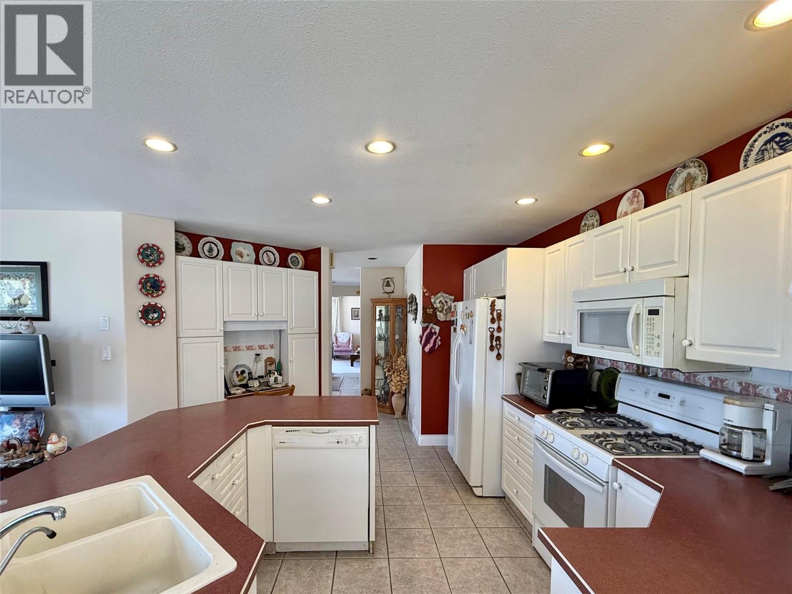11900 Olympic View, Osoyoos, British Columbia  V0H 1V4 - Photo 20 - 10387092