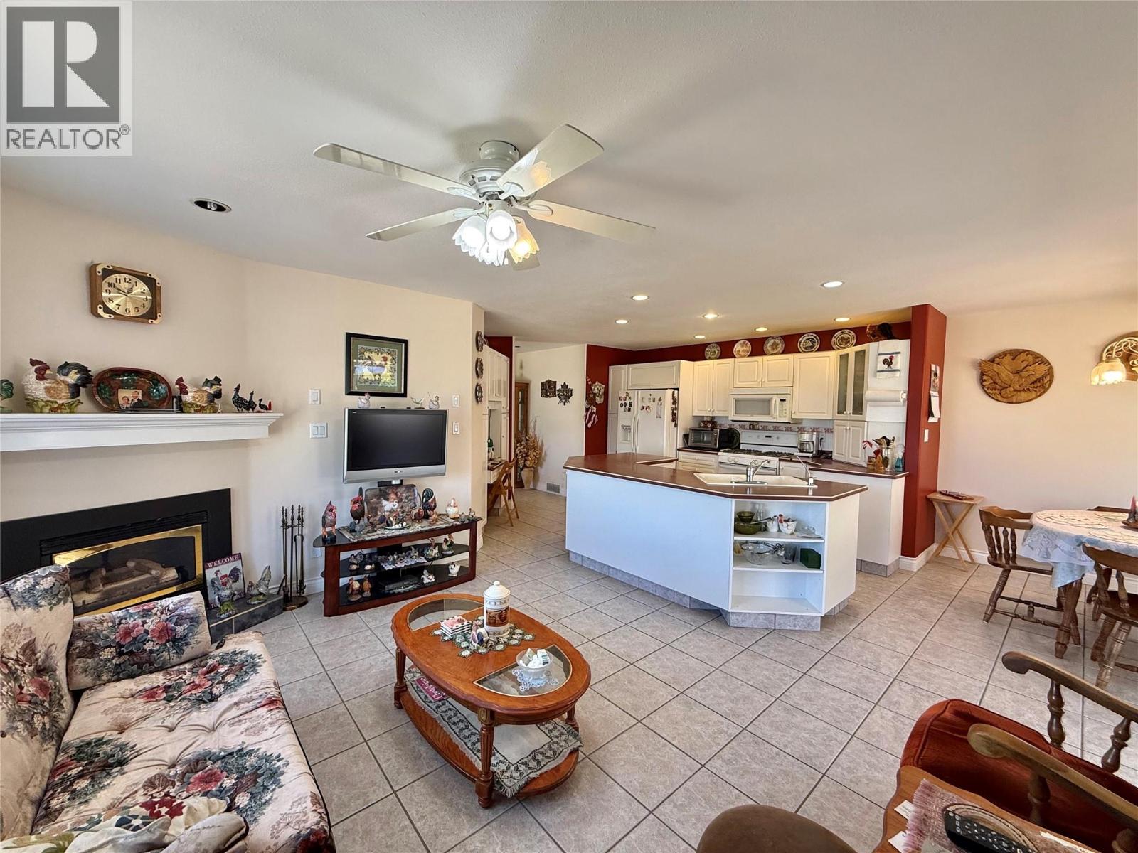 11900 Olympic View, Osoyoos, British Columbia  V0H 1V4 - Photo 17 - 10387092