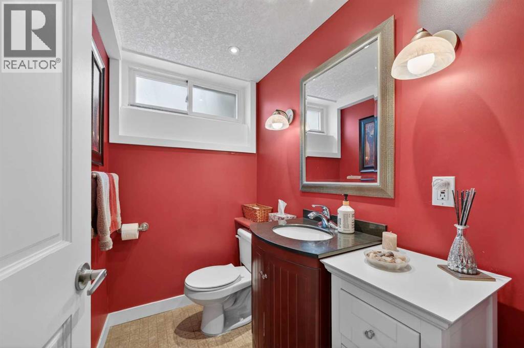 2023 Glenwood Drive SW, Calgary, Alberta  T3E 3Y7 - Photo 32 - A2305103