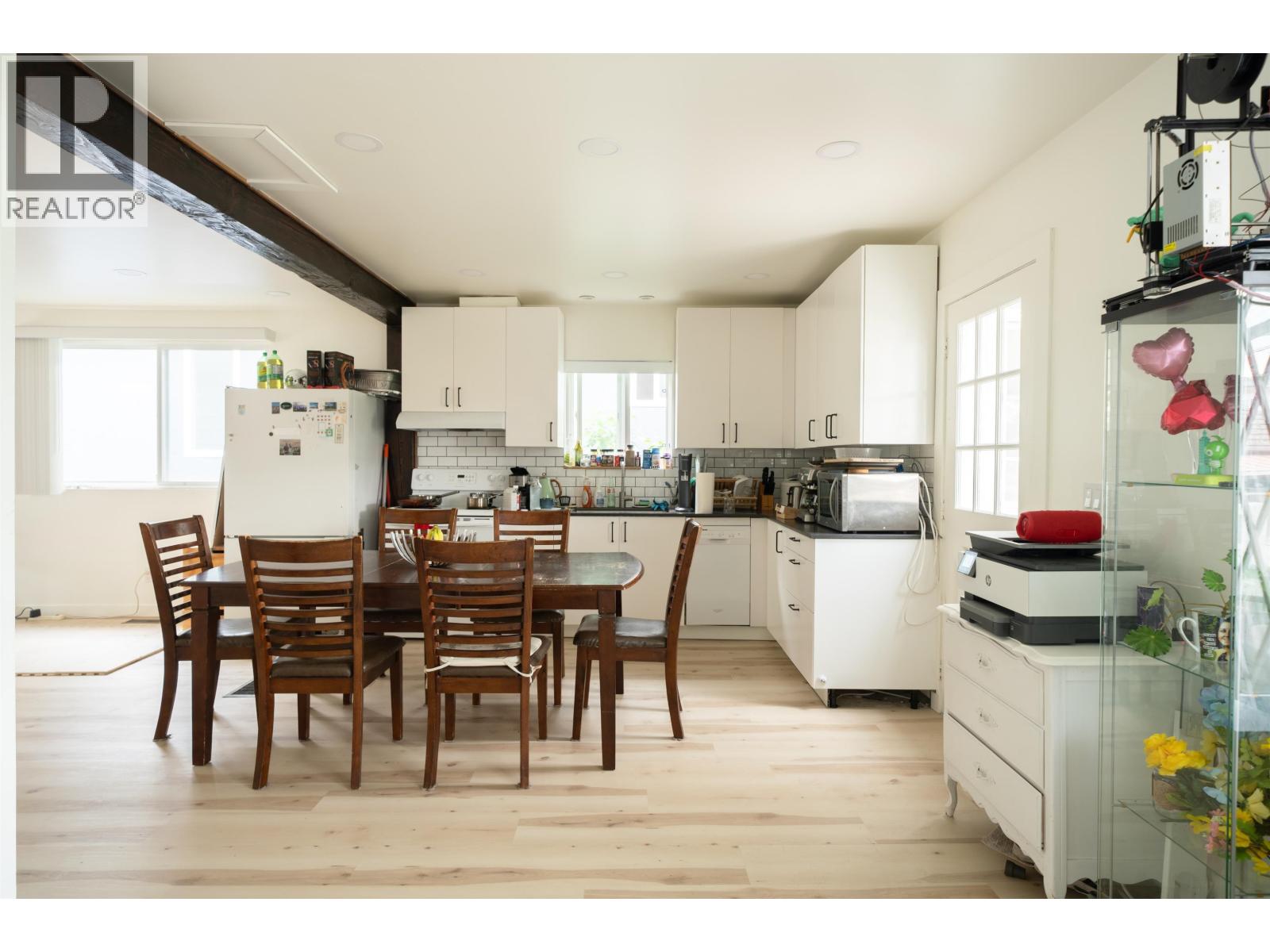 2066 E 23rd Avenue, Vancouver, British Columbia  V5N 2V1 - Photo 11 - R3124077