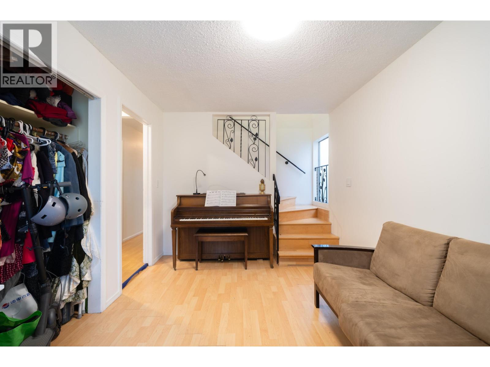 2066 E 23rd Avenue, Vancouver, British Columbia  V5N 2V1 - Photo 19 - R3124077