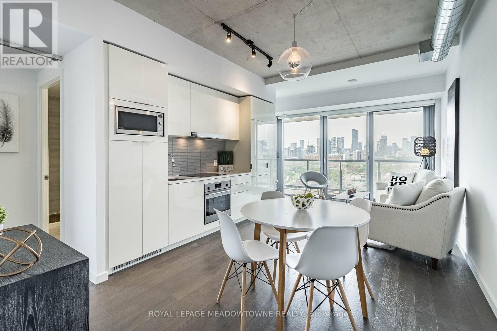 1902 - 170 Bayview Avenue, Toronto, Ontario M5A 0M4 - Photo 7 - C13131496