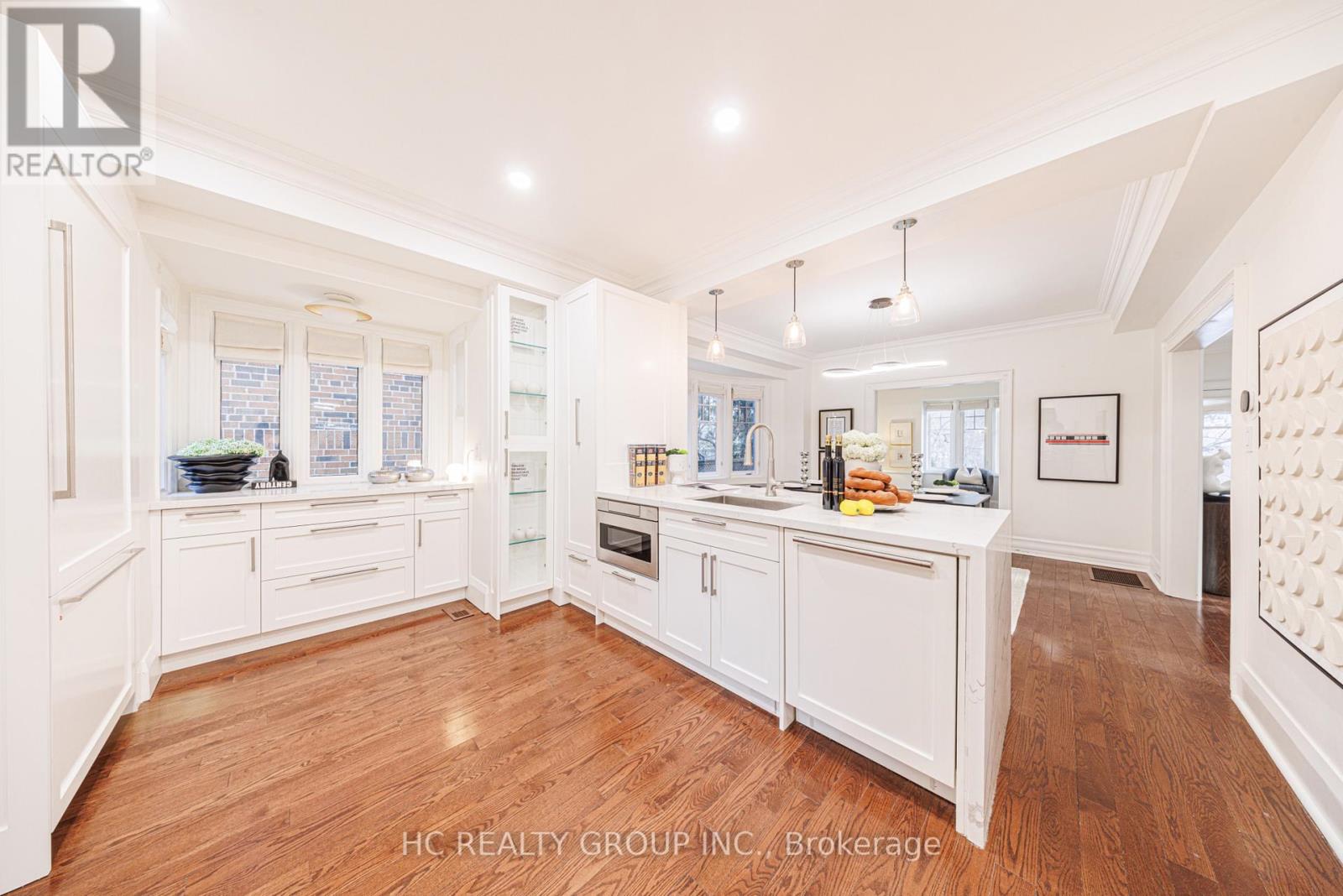 39 Glengowan Road, Toronto, Ontario  M4N 1G1 - Photo 17 - C13131524