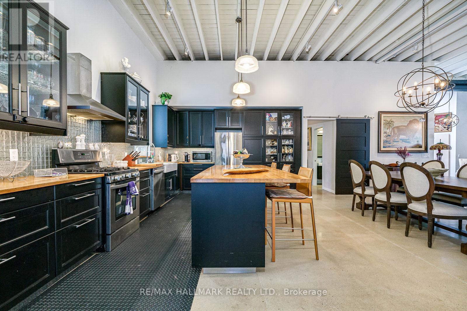 3 - 57 Cambridge Avenue, Toronto, Ontario  M4K 2L2 - Photo 6 - E13131502