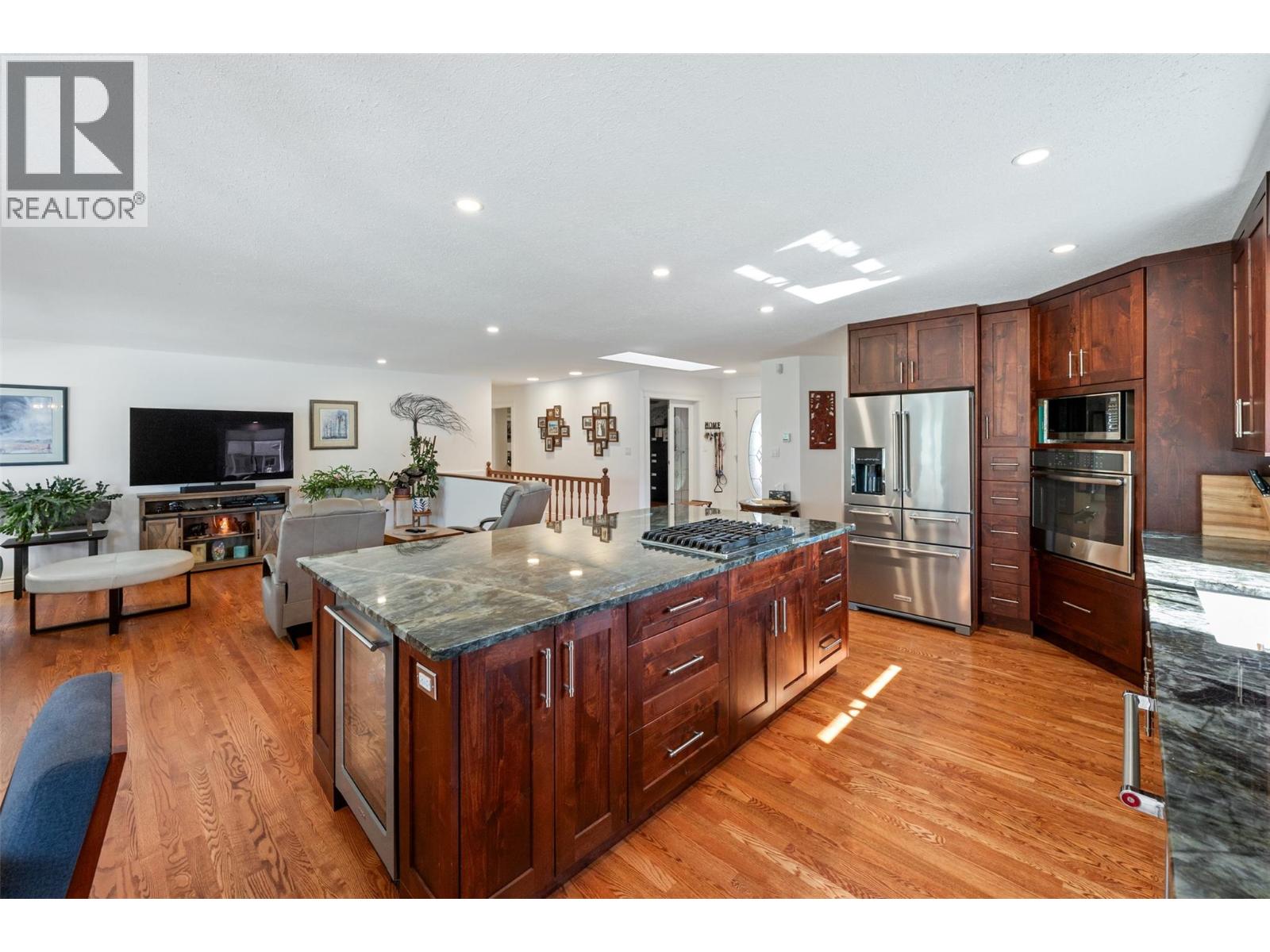 101 2nd Avenue, Keremeos, British Columbia  V0X 1N2 - Photo 21 - 10387620