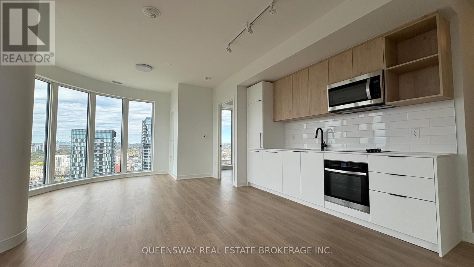 2210 - 1185 Dupont Street, Toronto, Ontario  M6H 0G5 - Photo 10 - W13131508