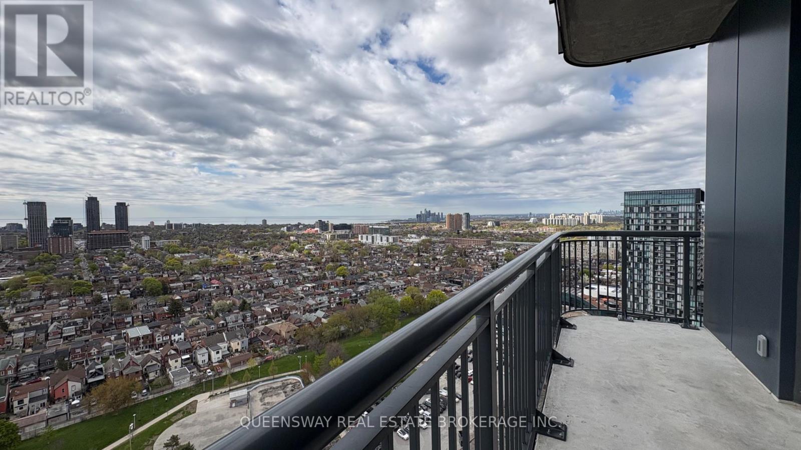 2210 - 1185 Dupont Street, Toronto, Ontario  M6H 0G5 - Photo 16 - W13131508