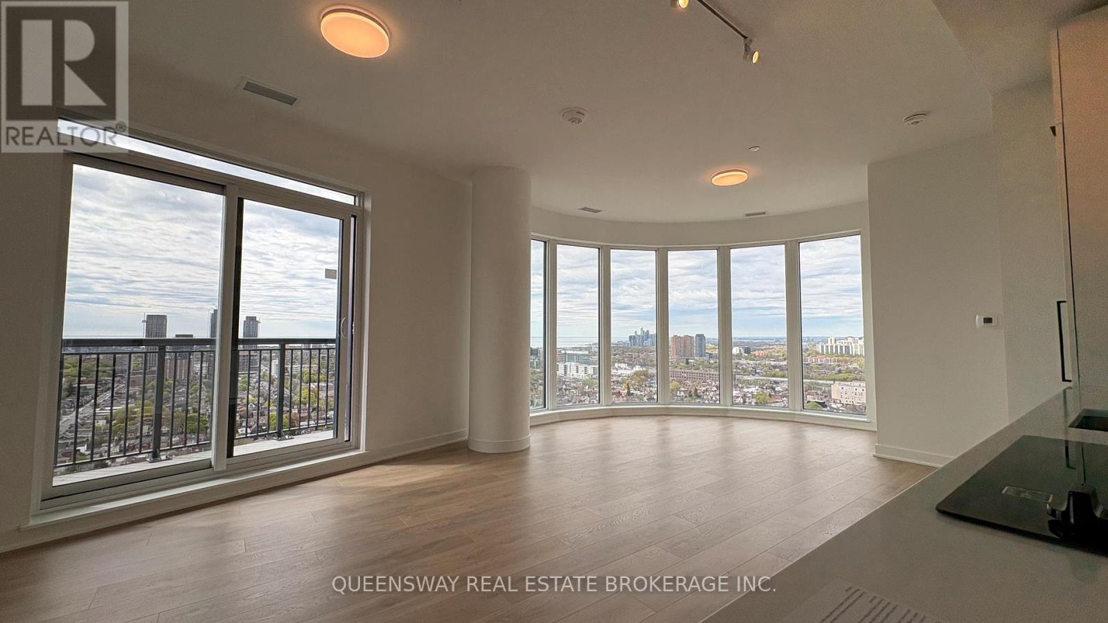 2210 - 1185 Dupont Street, Toronto, Ontario  M6H 0G5 - Photo 8 - W13131508
