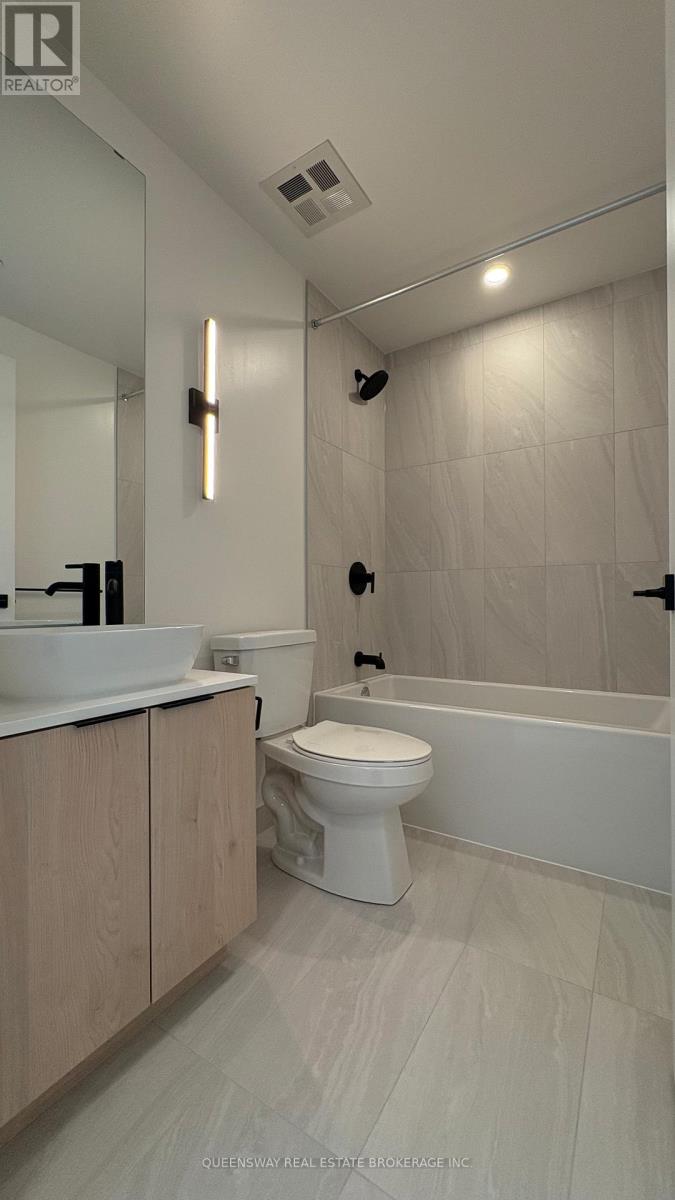 2210 - 1185 Dupont Street, Toronto, Ontario  M6H 0G5 - Photo 9 - W13131508