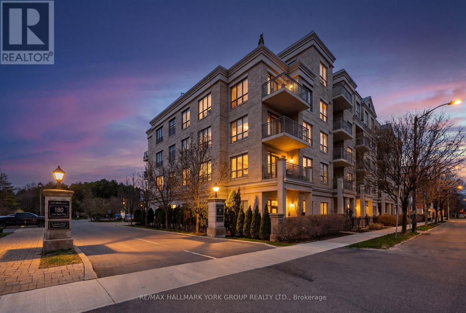 109 - 180 JOHN WEST WAY, Aurora, Ontario