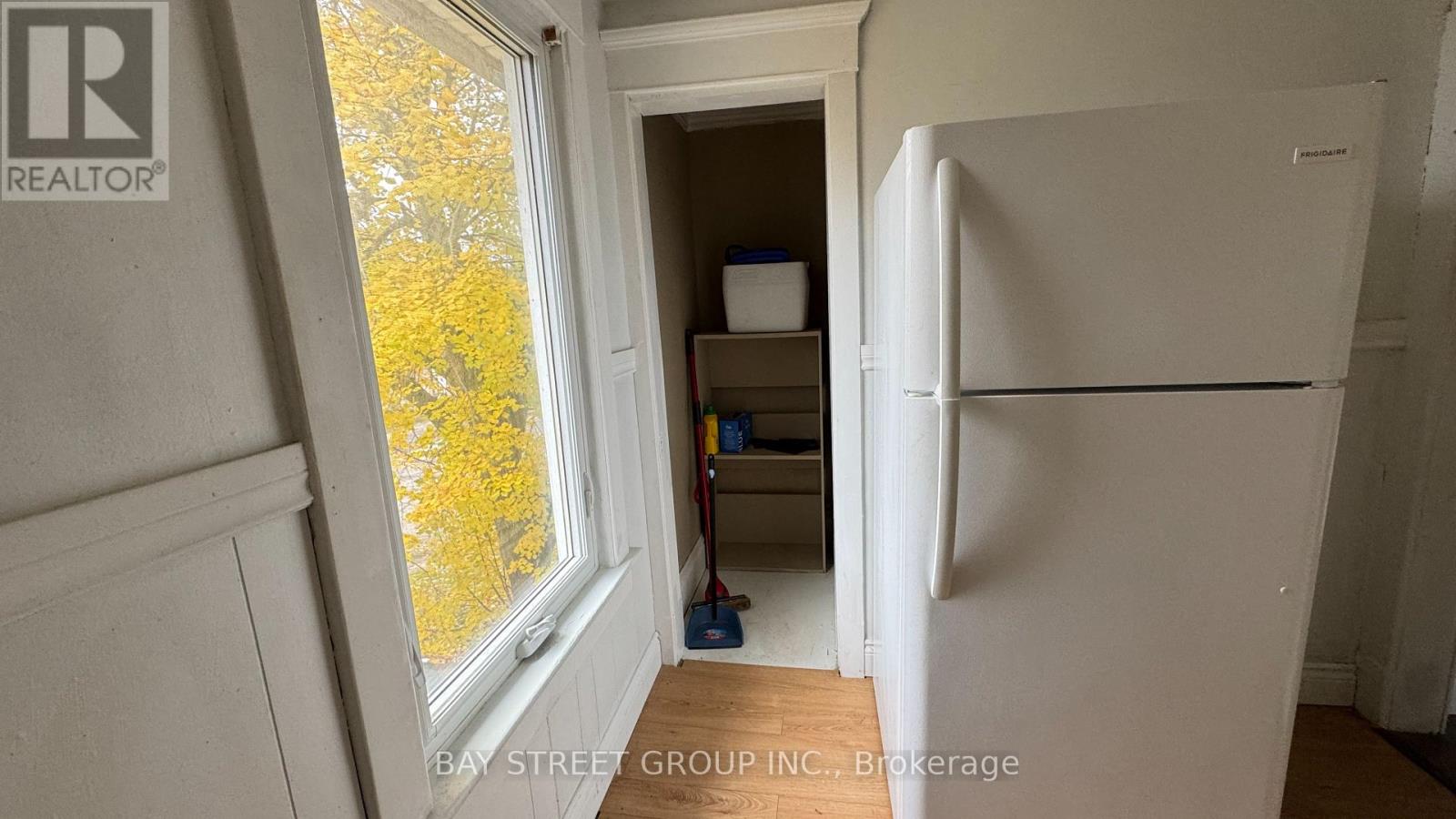 Upper - 5114 Mcrae Street, Niagara Falls, Ontario L2E 1P5 - Photo 5 - X13131510