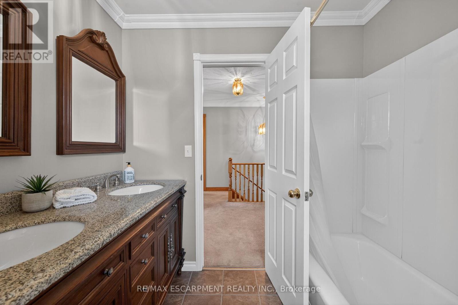 2785 Lakeshore Road, Haldimand, Ontario N1A 2W8 - Photo 31 - X13131518