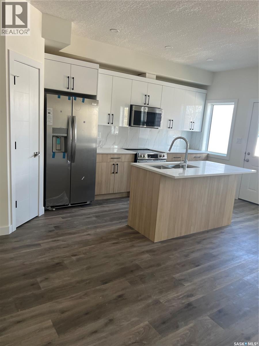 4513 Green Brooks Way E, Regina, Saskatchewan  S4V 3K5 - Photo 6 - SK033965