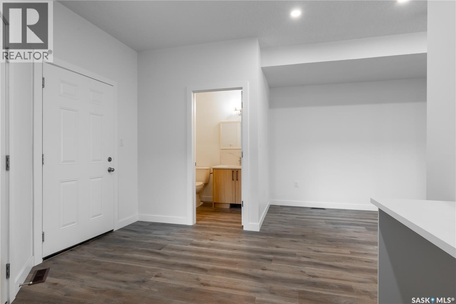 4513 Green Brooks Way E, Regina, Saskatchewan  S4V 3K5 - Photo 13 - SK033965
