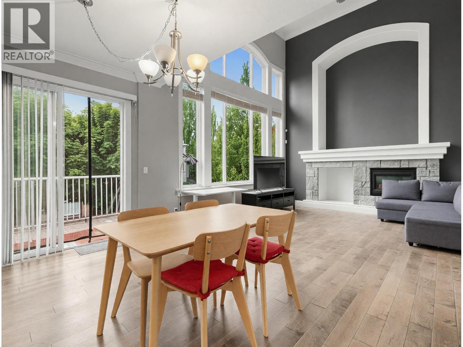 2502 Quartz Place, Coquitlam, British Columbia  V3E 3K9 - Photo 11 - R3122802