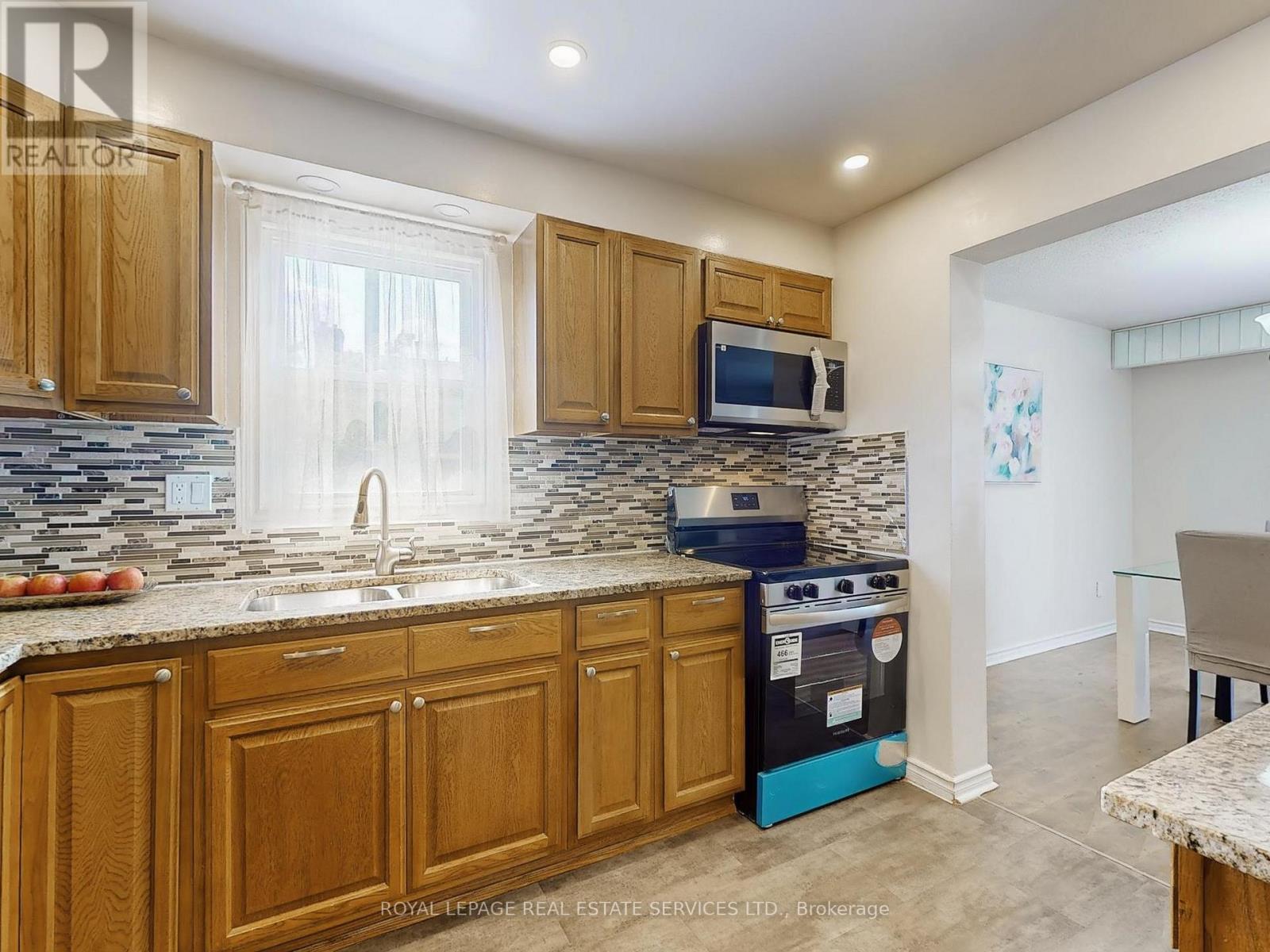 42 - 4111 Arbour Green Drive, Mississauga, Ontario  L5L 2Z2 - Photo 8 - W13126766