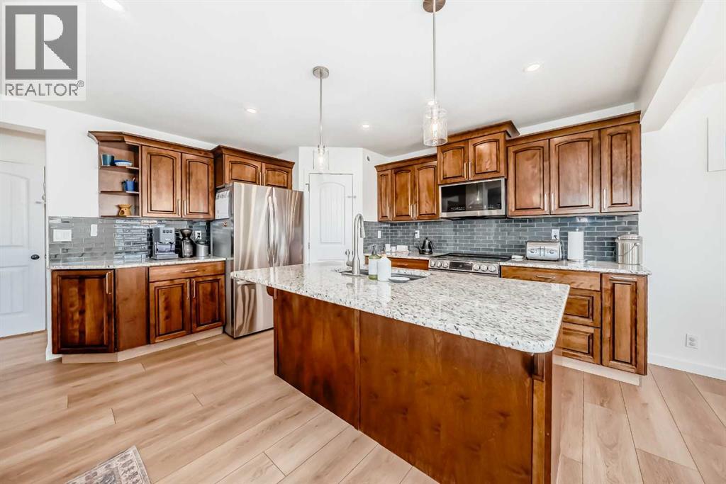 26 Lawson Close, Red Deer, Alberta  T4R 0H4 - Photo 4 - A2308761