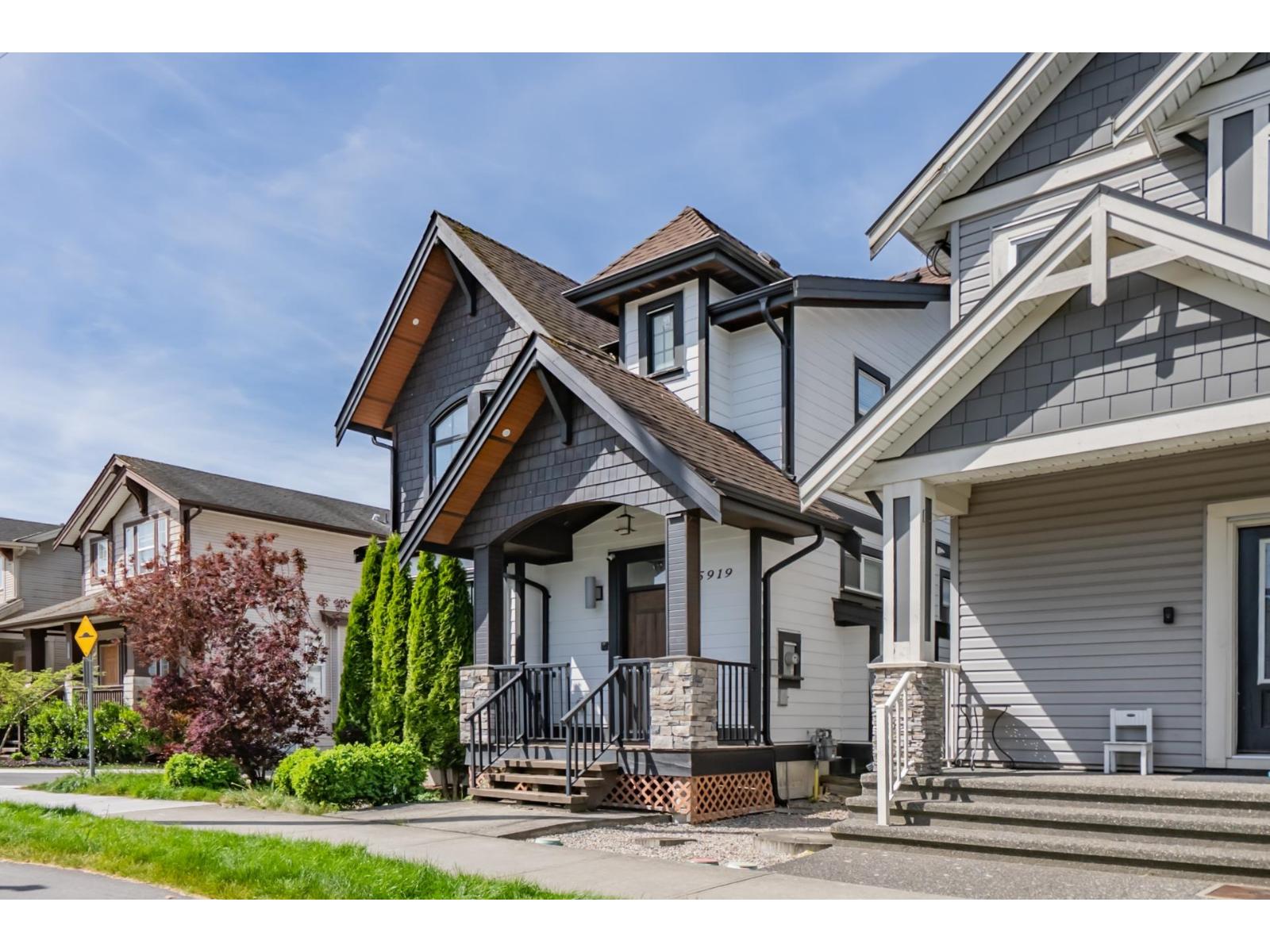 5919 148 Street, Surrey, British Columbia  V3S 6V2 - Photo 4 - R3123986