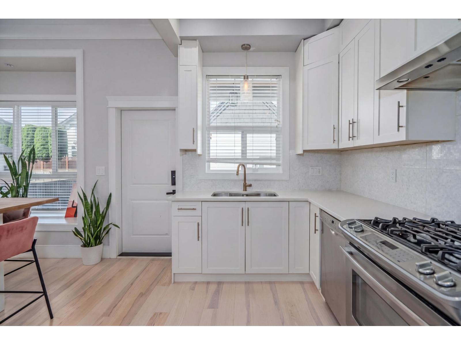 5919 148 Street, Surrey, British Columbia  V3S 6V2 - Photo 8 - R3123986