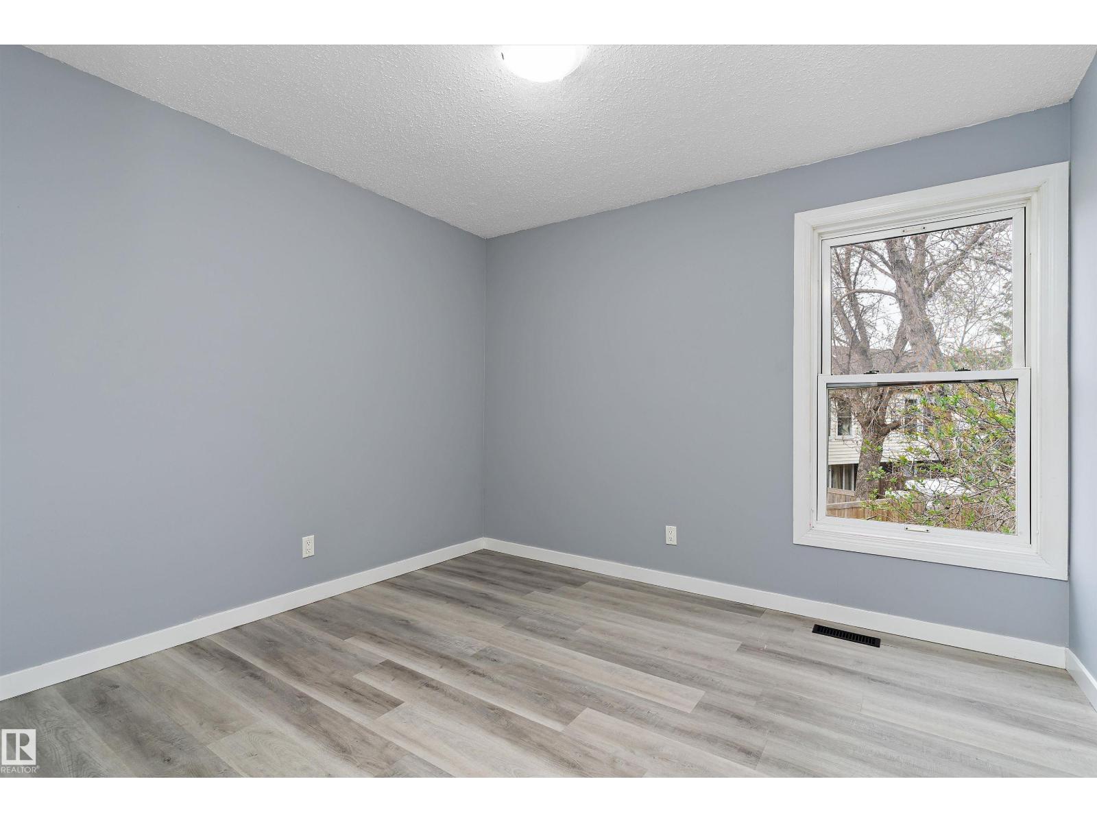 Unknown Address, ,     - Photo 11 - E4487885