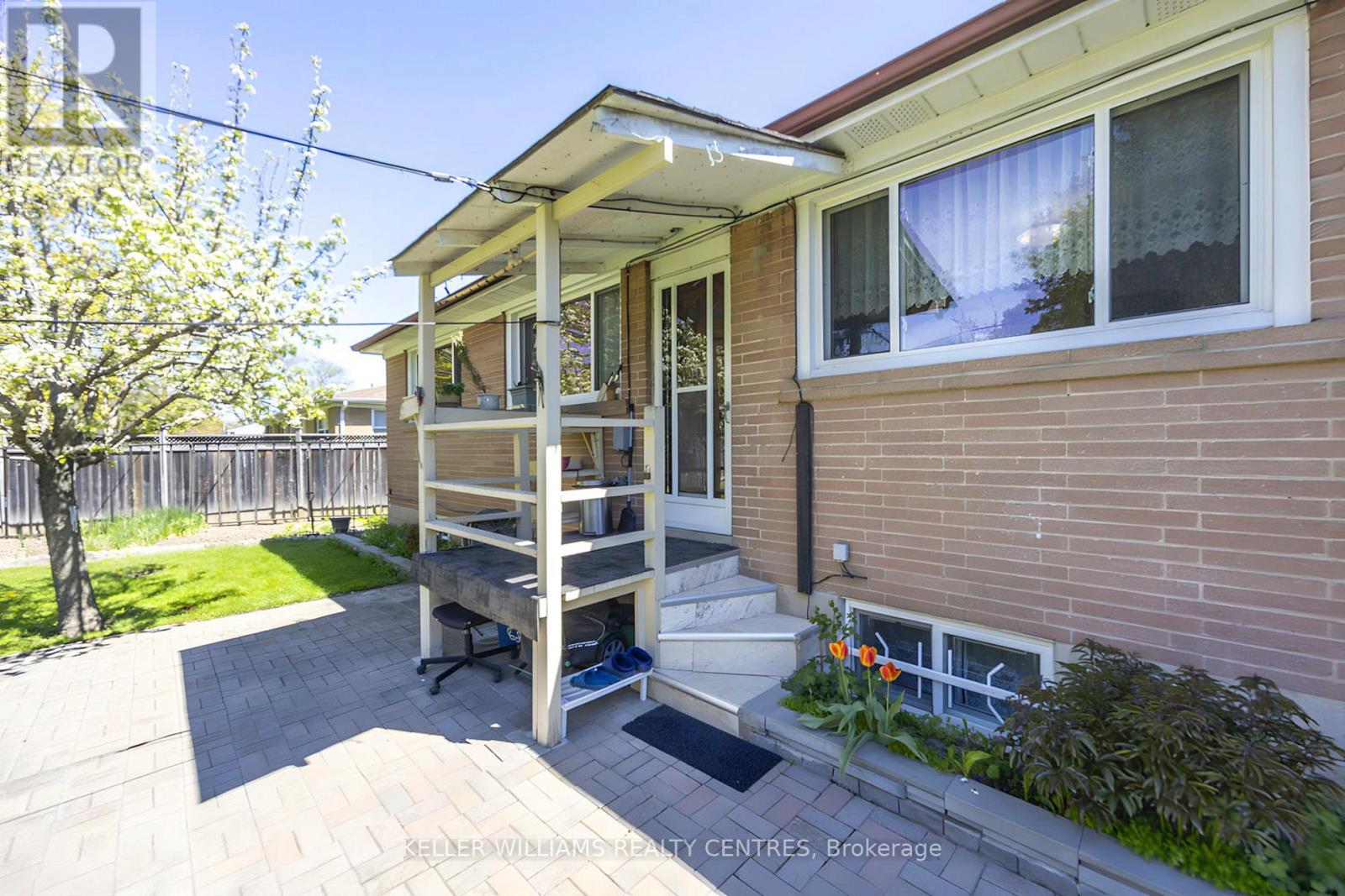 30 Bendale Boulevard W, Toronto, Ontario  M1J 2B3 - Photo 31 - E13131554