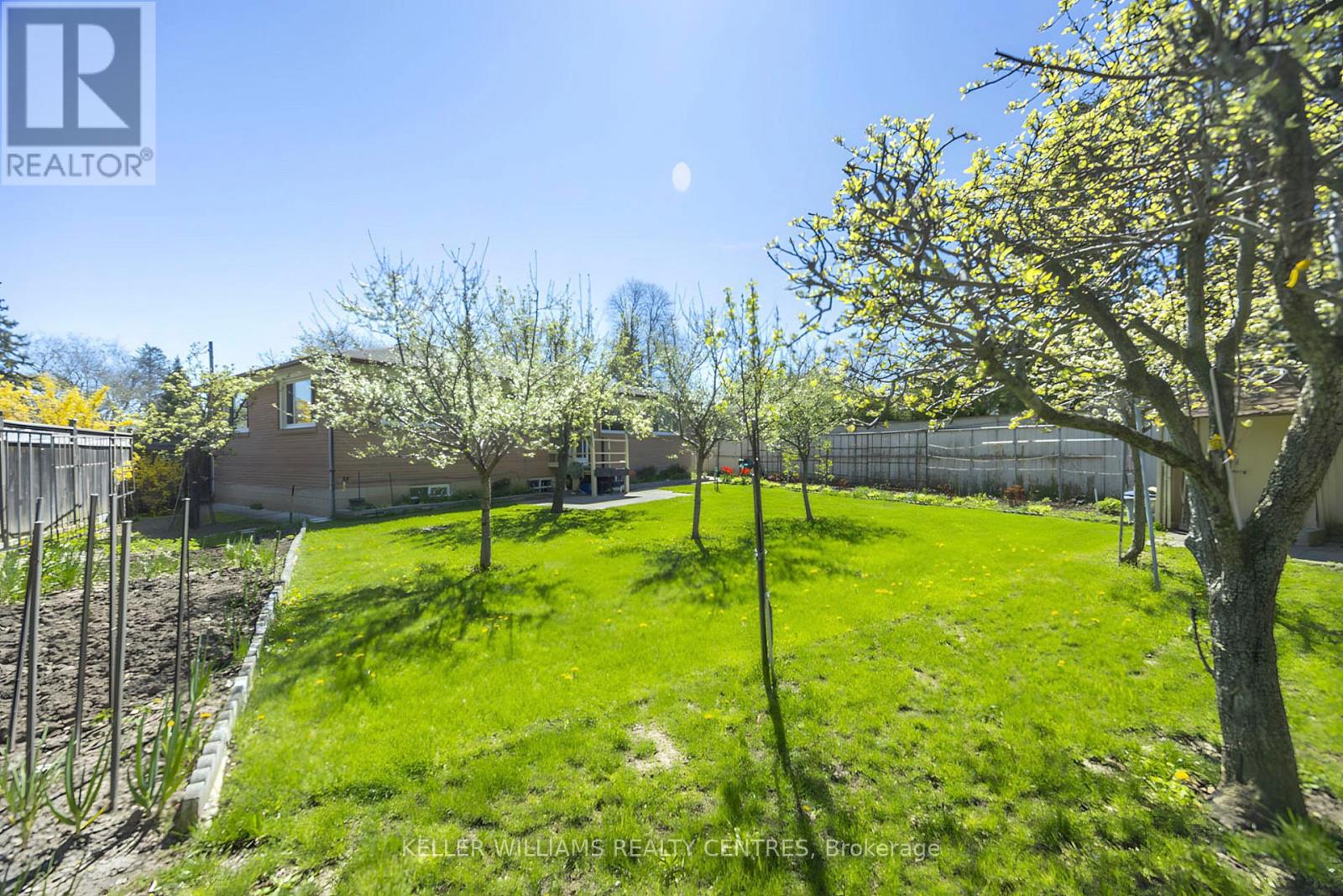 30 Bendale Boulevard W, Toronto, Ontario  M1J 2B3 - Photo 34 - E13131554