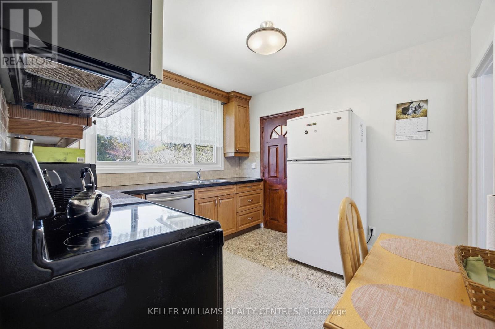 30 Bendale Boulevard W, Toronto, Ontario  M1J 2B3 - Photo 9 - E13131554