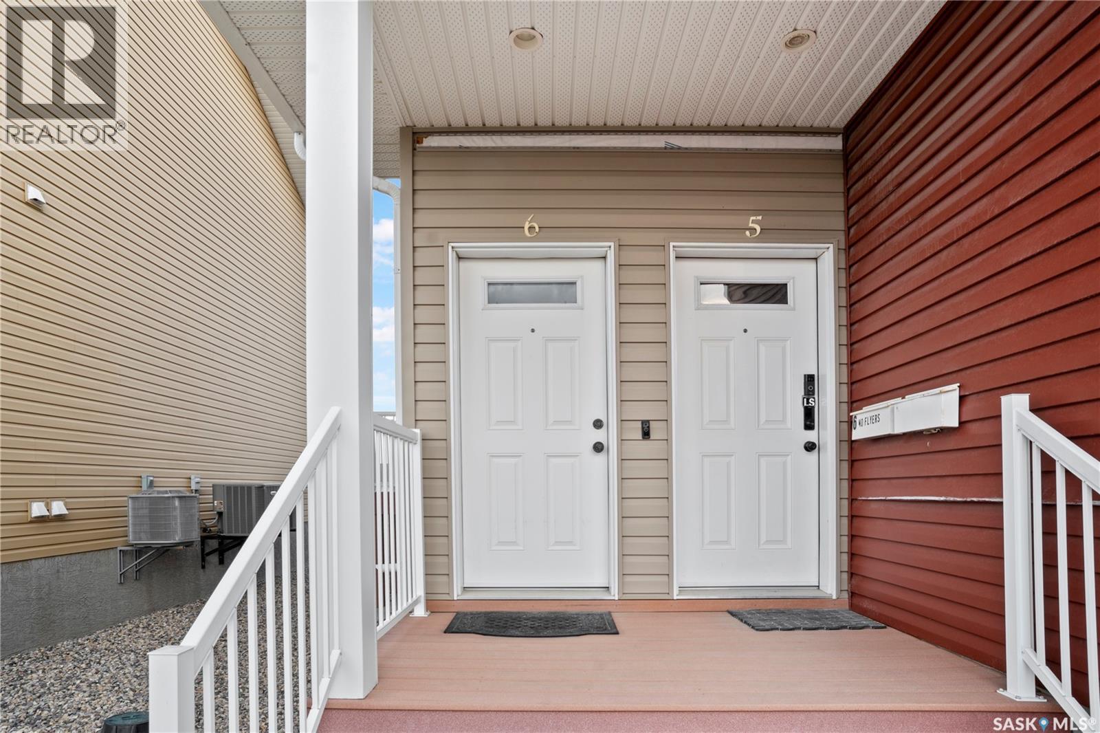 6 5004 James Hill Road, Regina, Saskatchewan  S4W 0E8 - Photo 4 - SK035970
