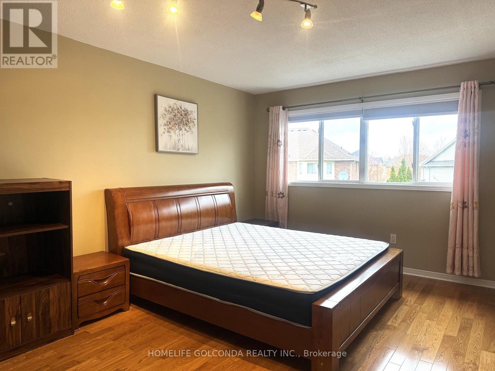 74 Rideau Drive, Richmond Hill, Ontario  L4B 4P1 - Photo 14 - N13131548