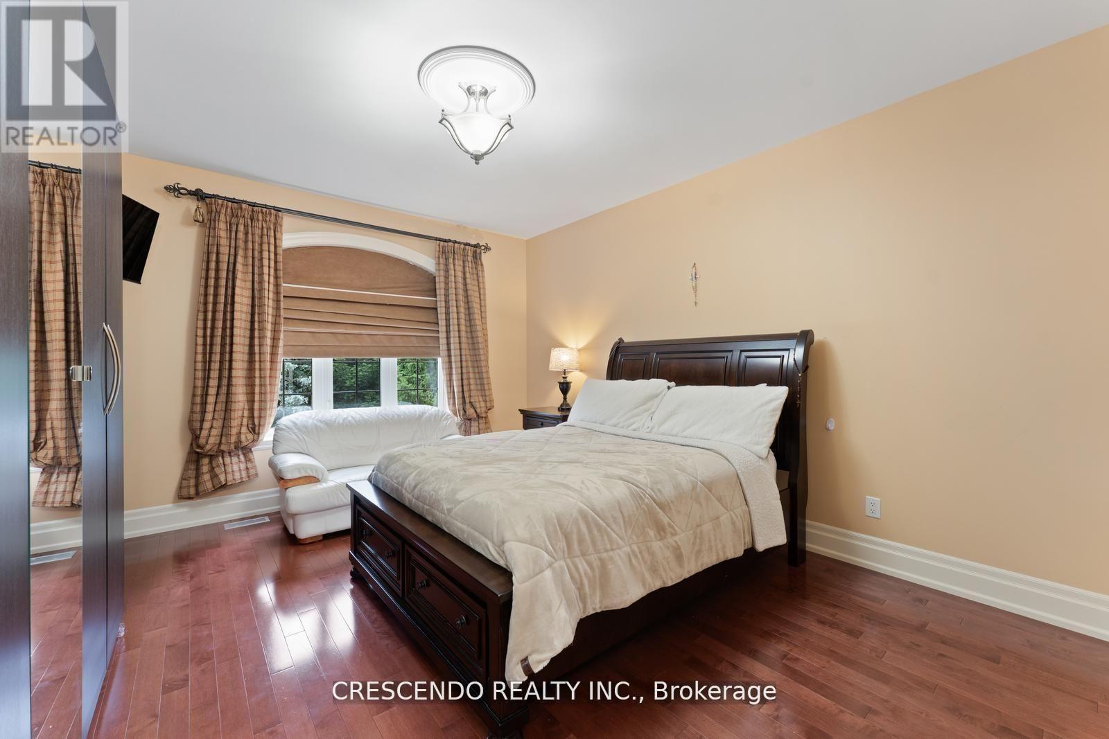 2 Prince Adam Court, King, Ontario  L7B 1M1 - Photo 24 - N13131570