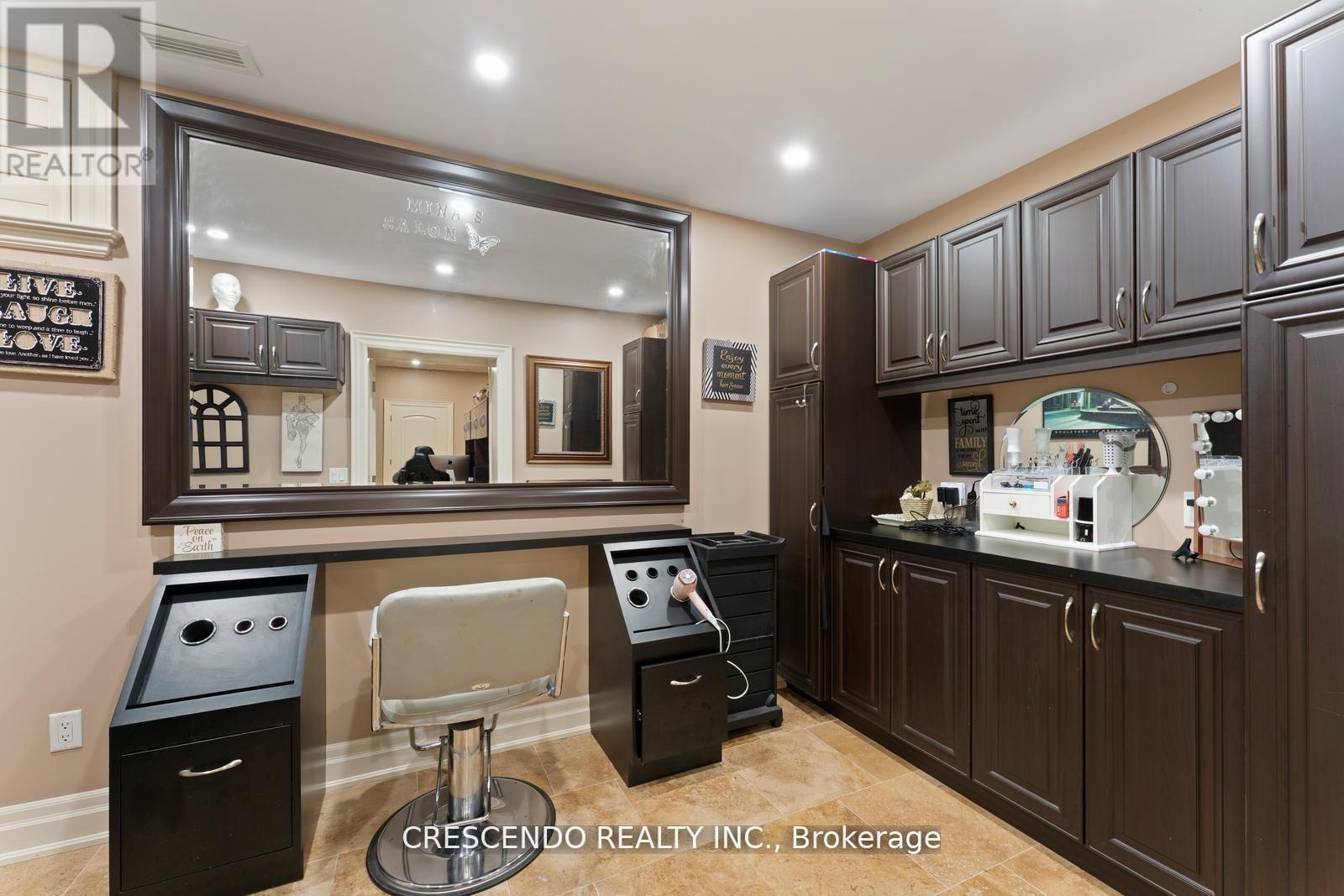 2 Prince Adam Court, King, Ontario  L7B 1M1 - Photo 35 - N13131570