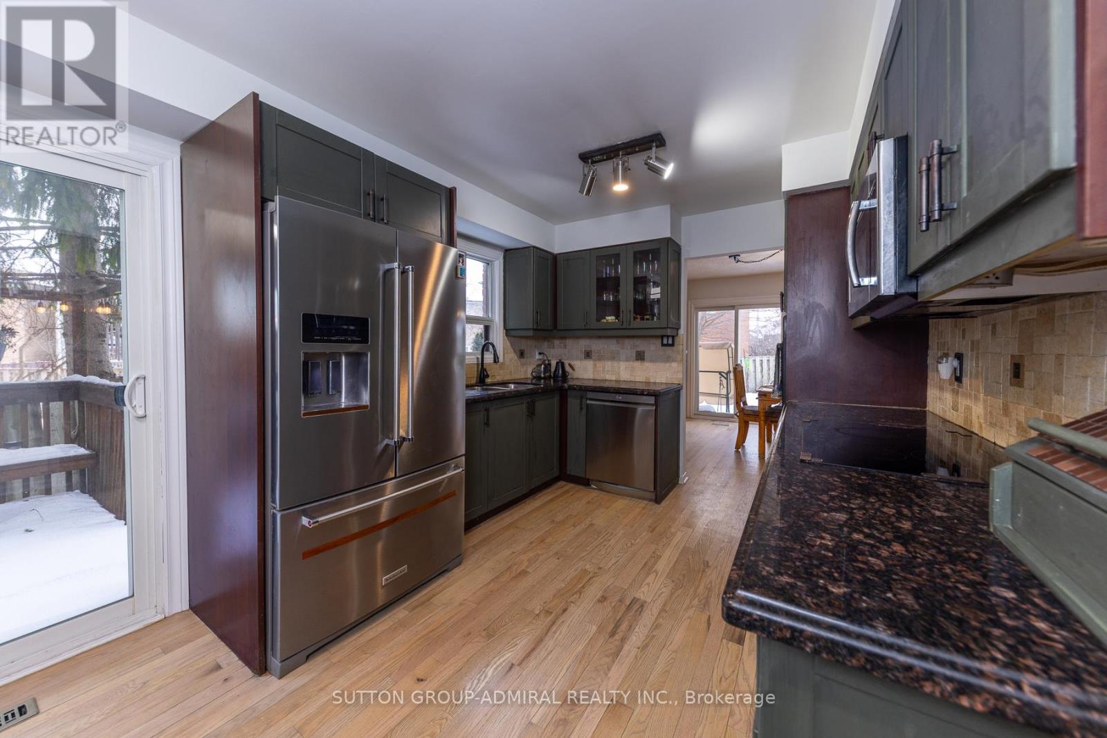 15 Miles Court, Richmond Hill, Ontario  L4C 5P7 - Photo 12 - N13131584