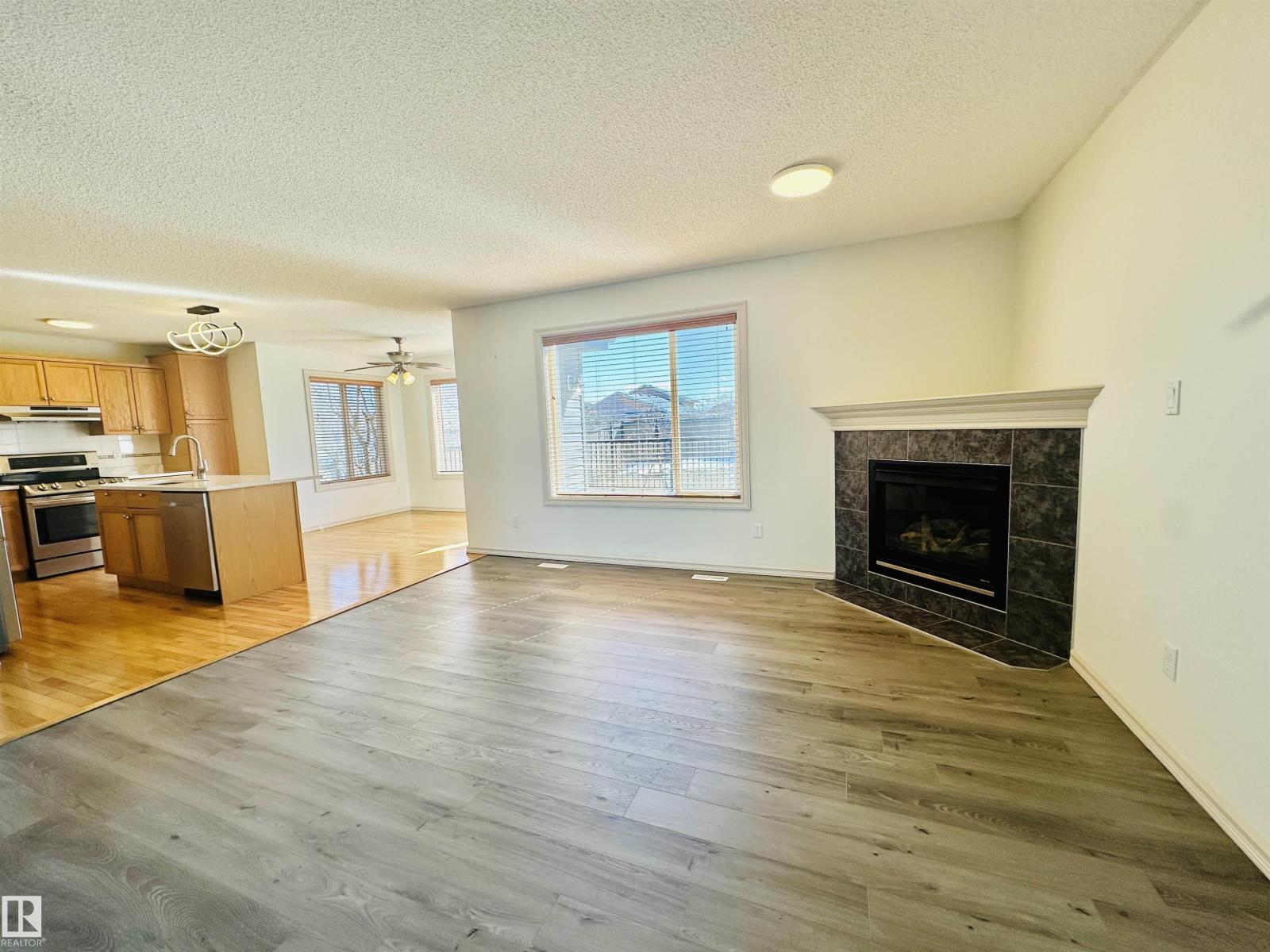 4811 152 Av Nw, Edmonton, Alberta  T5Y 3B8 - Photo 5 - E4487884