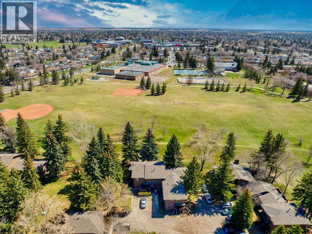 44, 336 Rundlehill Drive Ne, Calgary, Alberta  T1Y 2Y2 - Photo 6 - A2308798