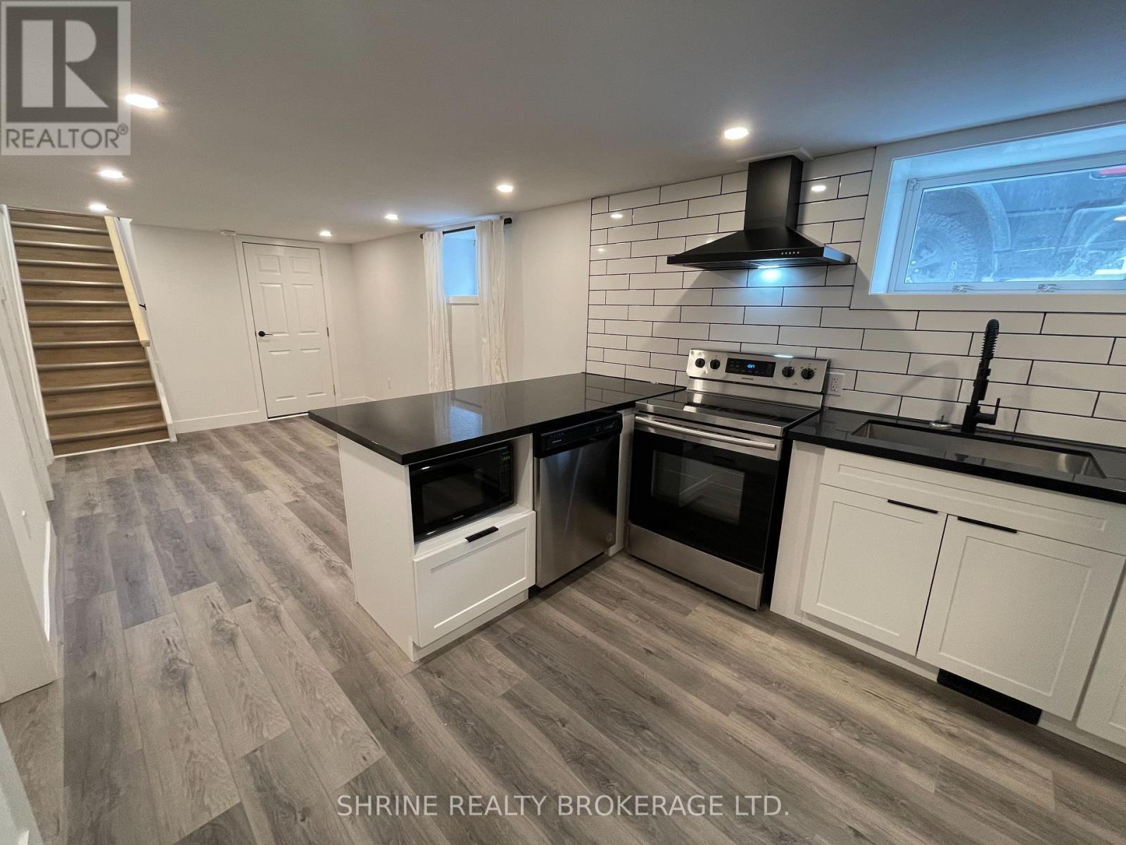 Basement - 792 Fleet Street, London East, Ontario  N5Y 1R9 - Photo 4 - X13131606