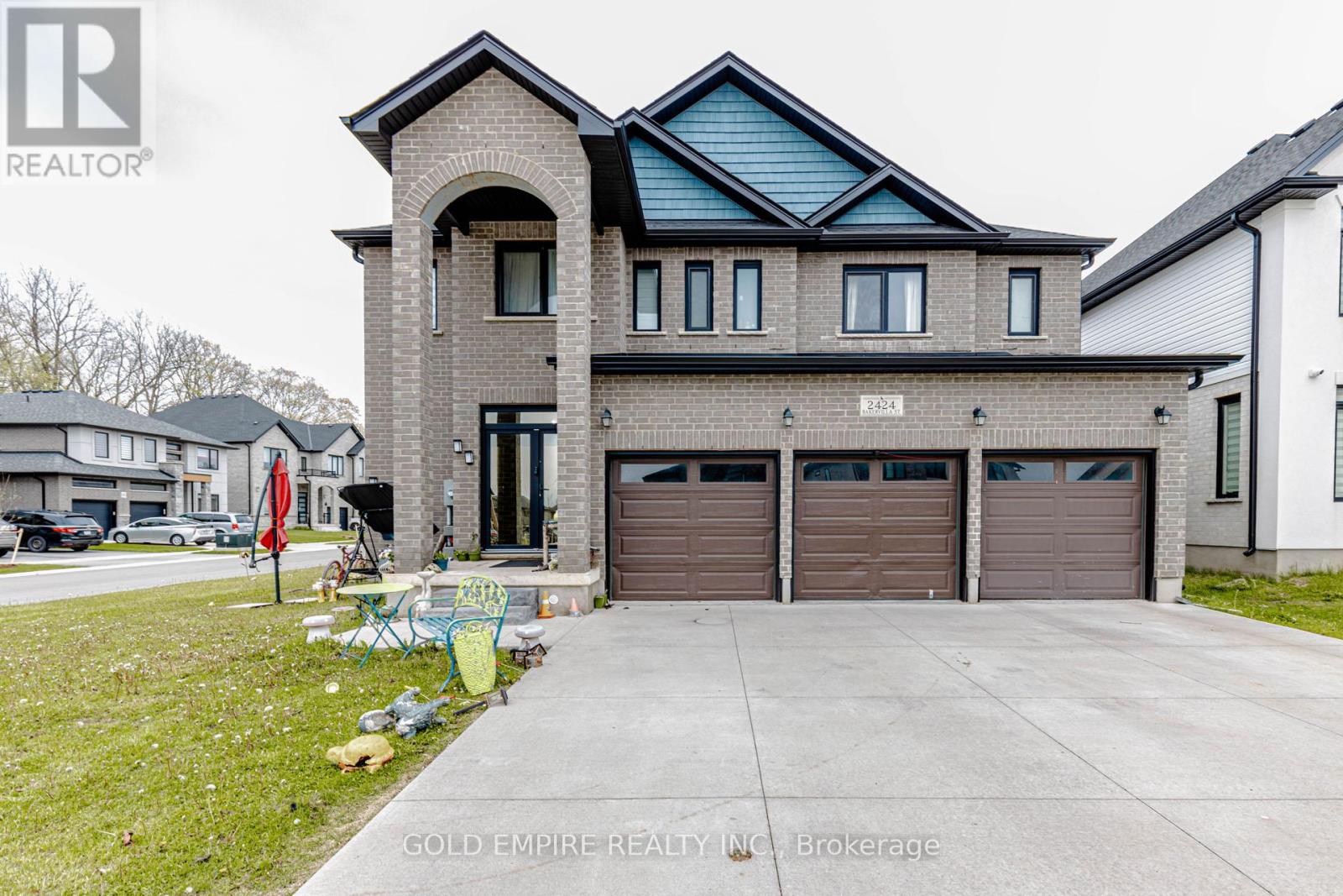 2424 BAKERVILLA STREET, London South, Ontario