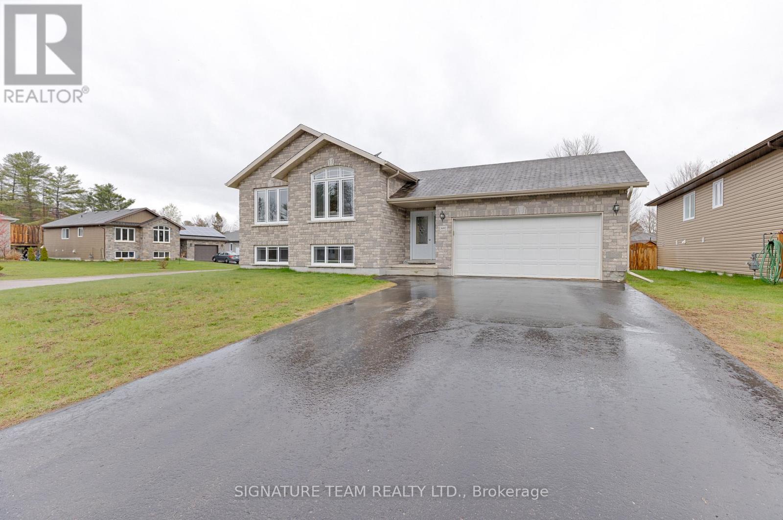 1017 Beatty Crescent, Deep River, Ontario  K0J 1P0 - Photo 3 - X13131596