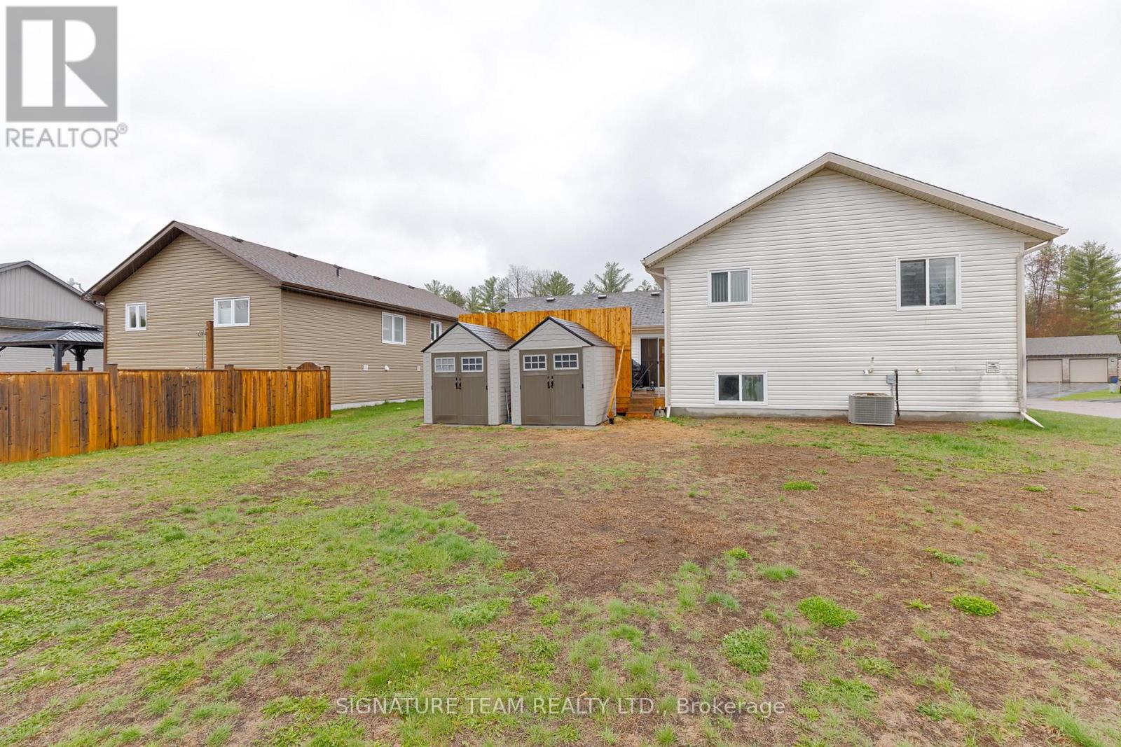 1017 Beatty Crescent, Deep River, Ontario  K0J 1P0 - Photo 5 - X13131596