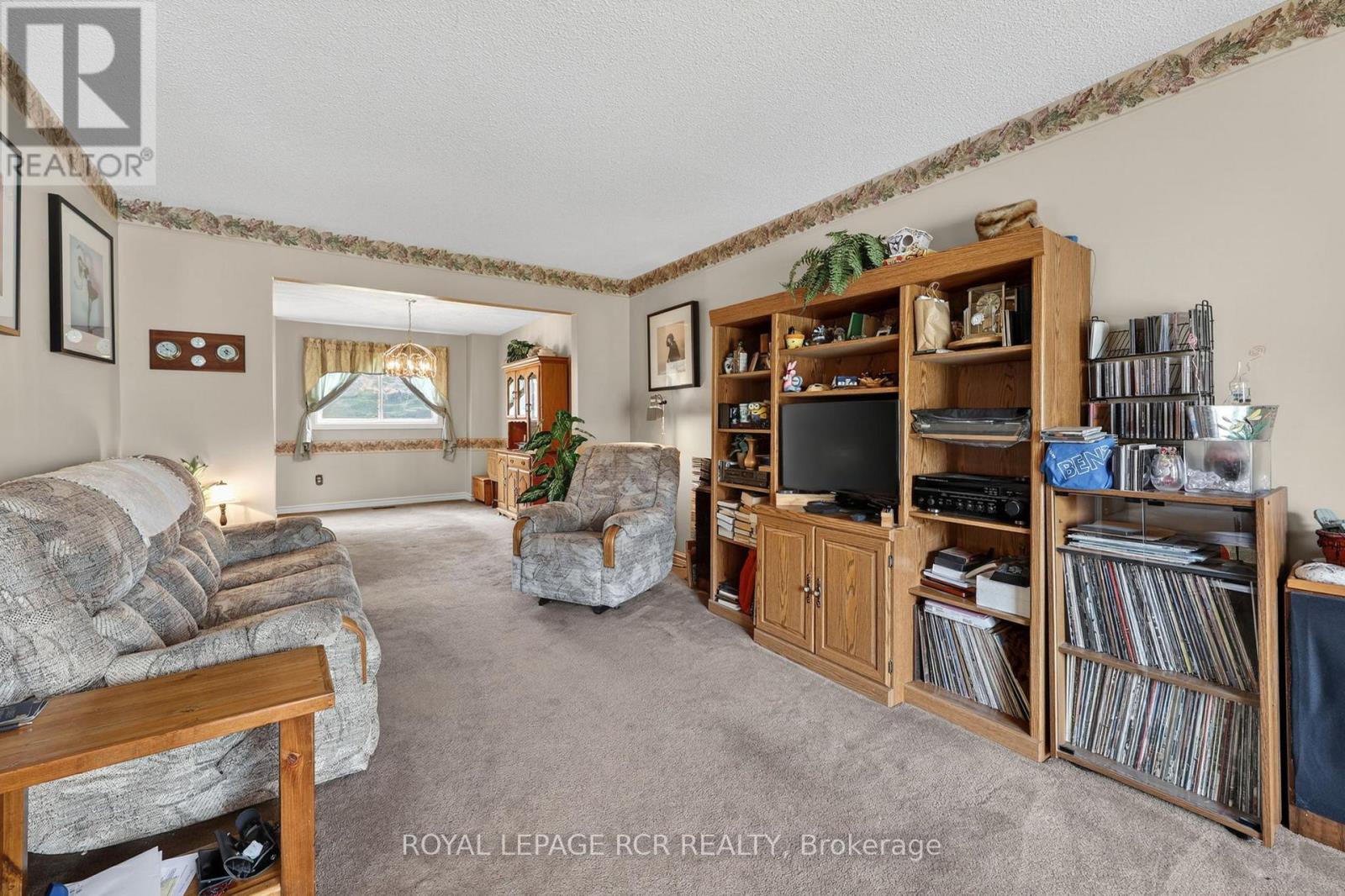 443 Herridge Circle, Newmarket, Ontario  L3Y 7H7 - Photo 18 - N13127218