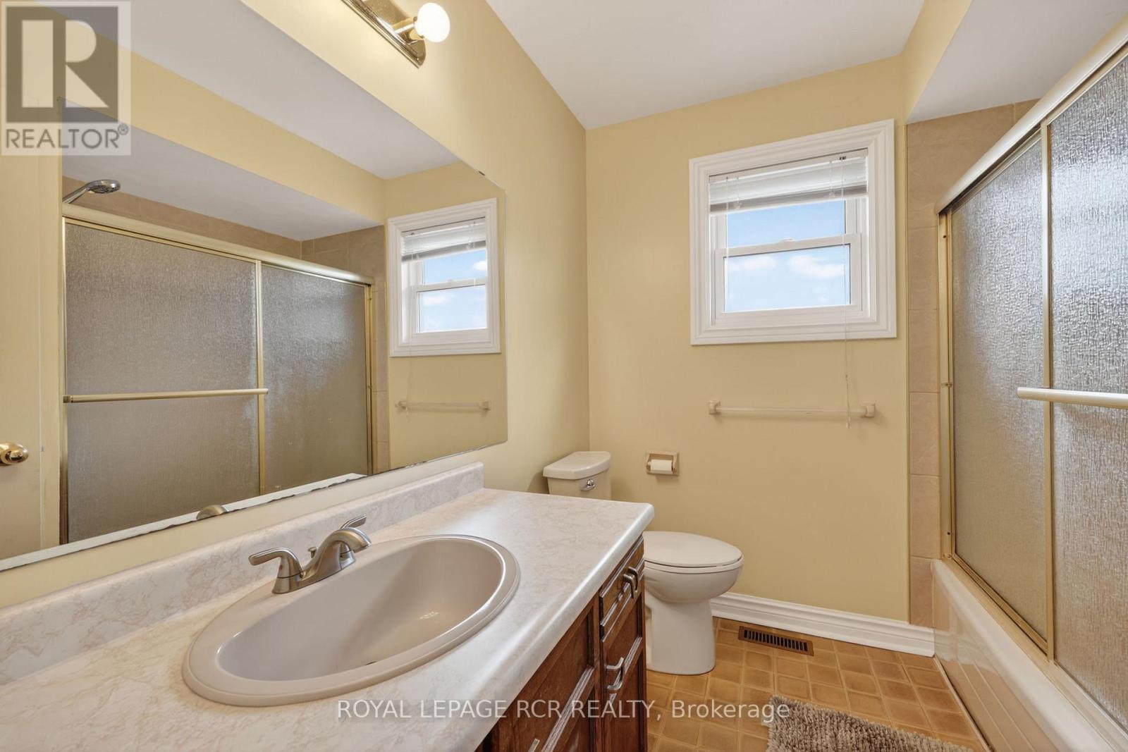 443 Herridge Circle, Newmarket, Ontario  L3Y 7H7 - Photo 39 - N13127218