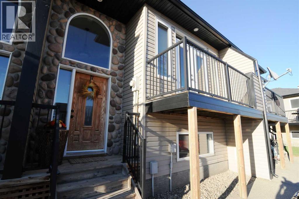 7, 762 Heritage Boulevard W, Lethbridge, Alberta T1K 0W1 - Photo 2 - A2293953