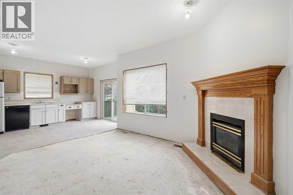 180 Woodside Road Nw, Airdrie, Alberta  T4B 2E2 - Photo 5 - A2311289