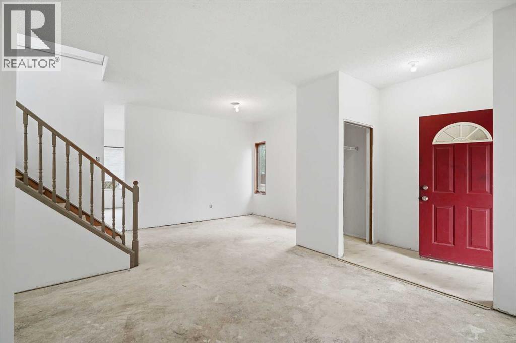 180 Woodside Road Nw, Airdrie, Alberta  T4B 2E2 - Photo 2 - A2311289