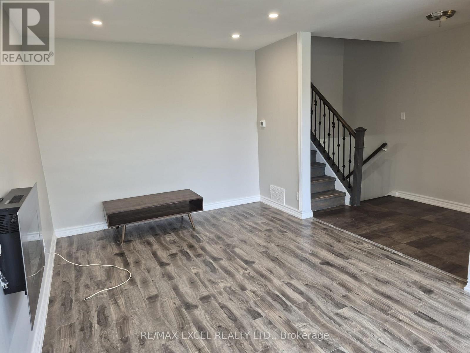 16 Sundance Crescent, Toronto, Ontario  M1G 2M2 - Photo 6 - E12903614